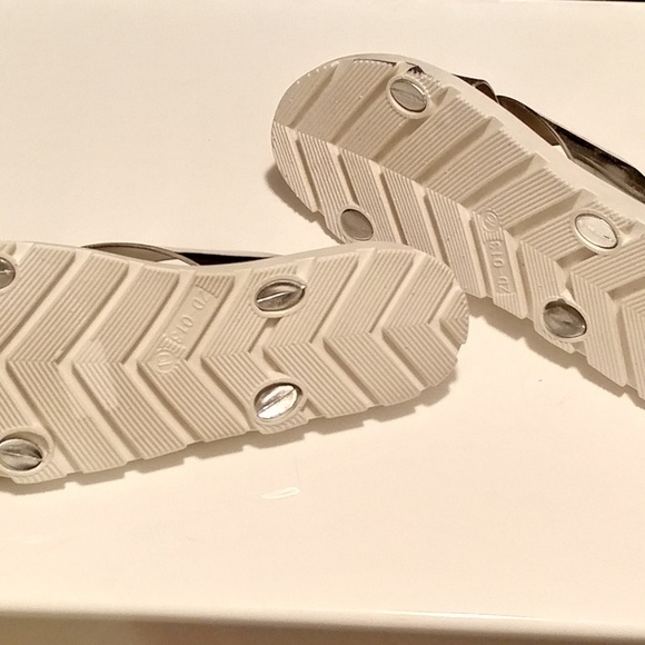 Silver sandals - Picture 5 of 5